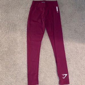 Gymshark - Maroon color - XS